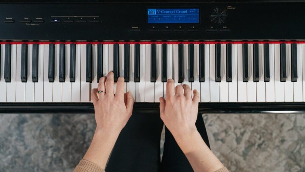 استقلال دست‌ها در پیانو