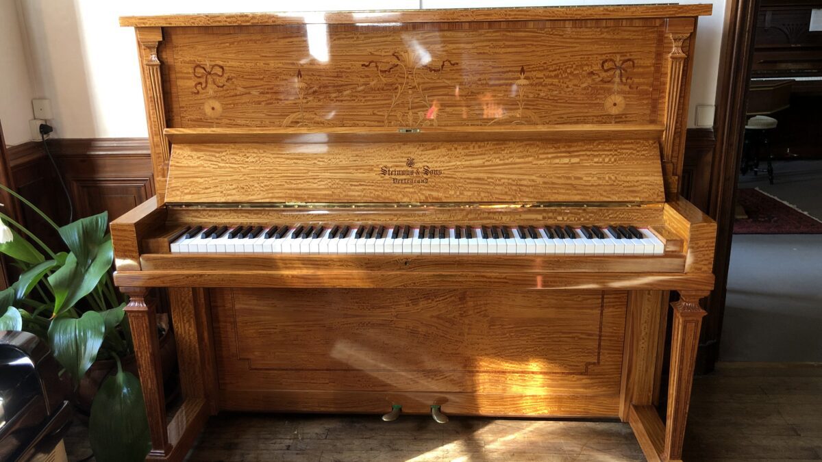 پیانو دست دوم بخریم یا نه؟ راهنمای جامع و نکات کاربردی